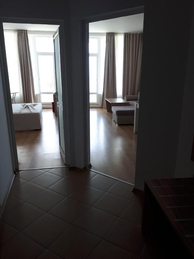 Silver Beach Byala - Първа Линия, Морска Панорама С Два Басейна Ngoại thất bức ảnh